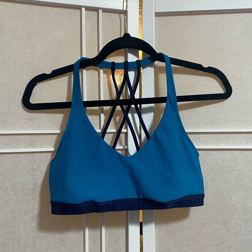 Under Armour sports bra M